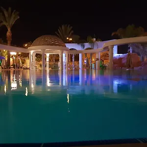  דירה De Golf Luxury Royal Exclusive Class Apt-residence Near The Sea With Pool Gym